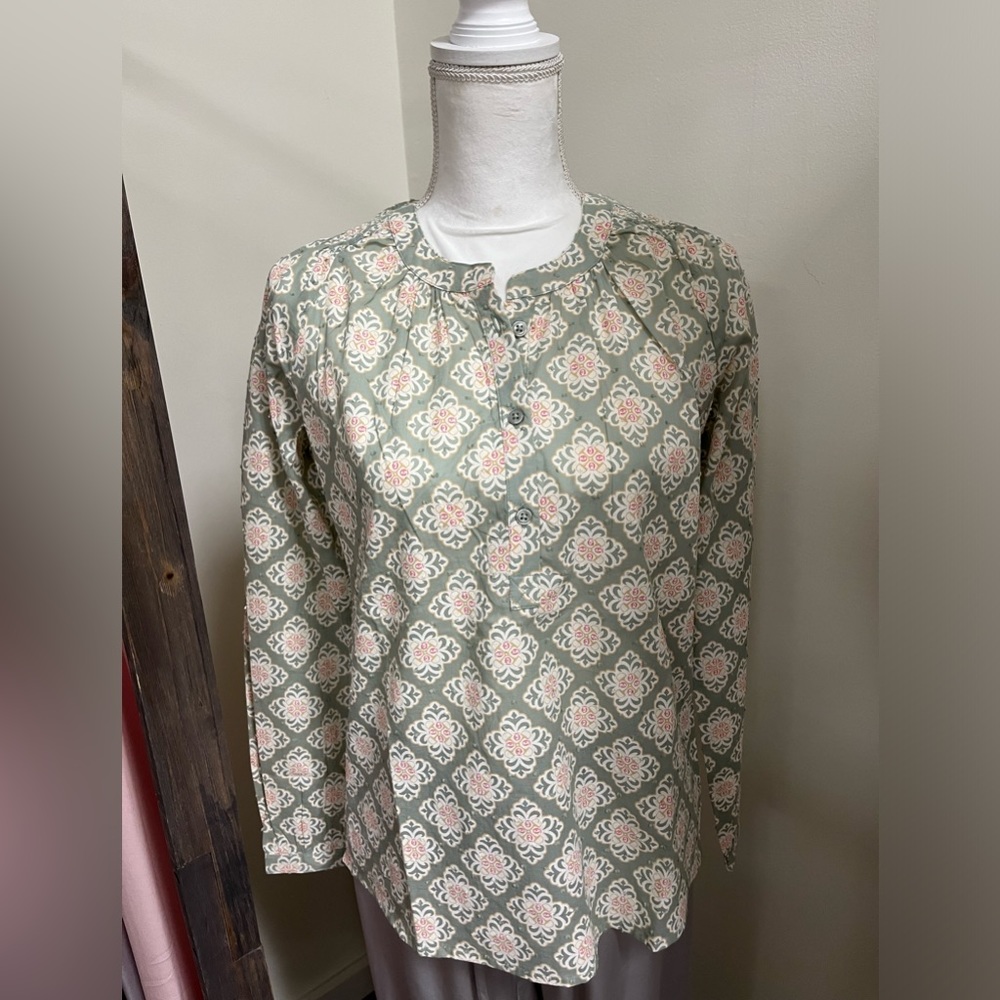 Peasant top